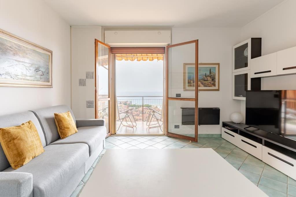 Thekeystudio, La Casa Del Mare Azzurro With Seaview Ventimiglia Luaran gambar